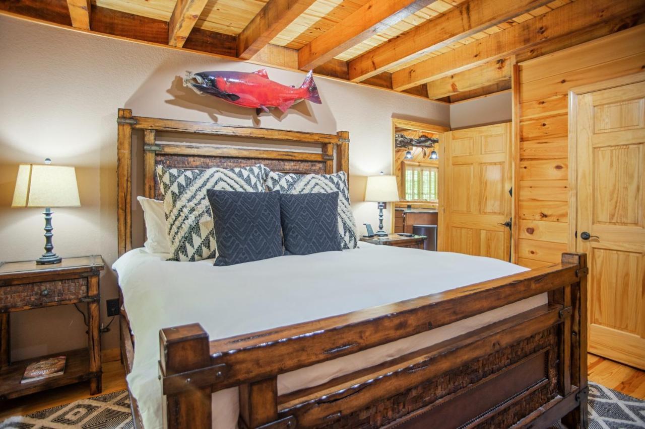 Iron Mountain Lodge - Beautiful Cabin With Forest & Mountain Views! Butler Екстер'єр фото