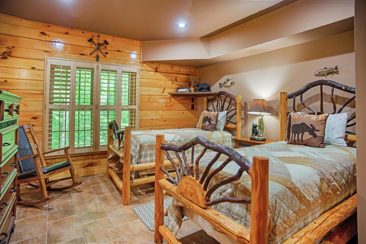 Iron Mountain Lodge - Beautiful Cabin With Forest & Mountain Views! Butler Екстер'єр фото